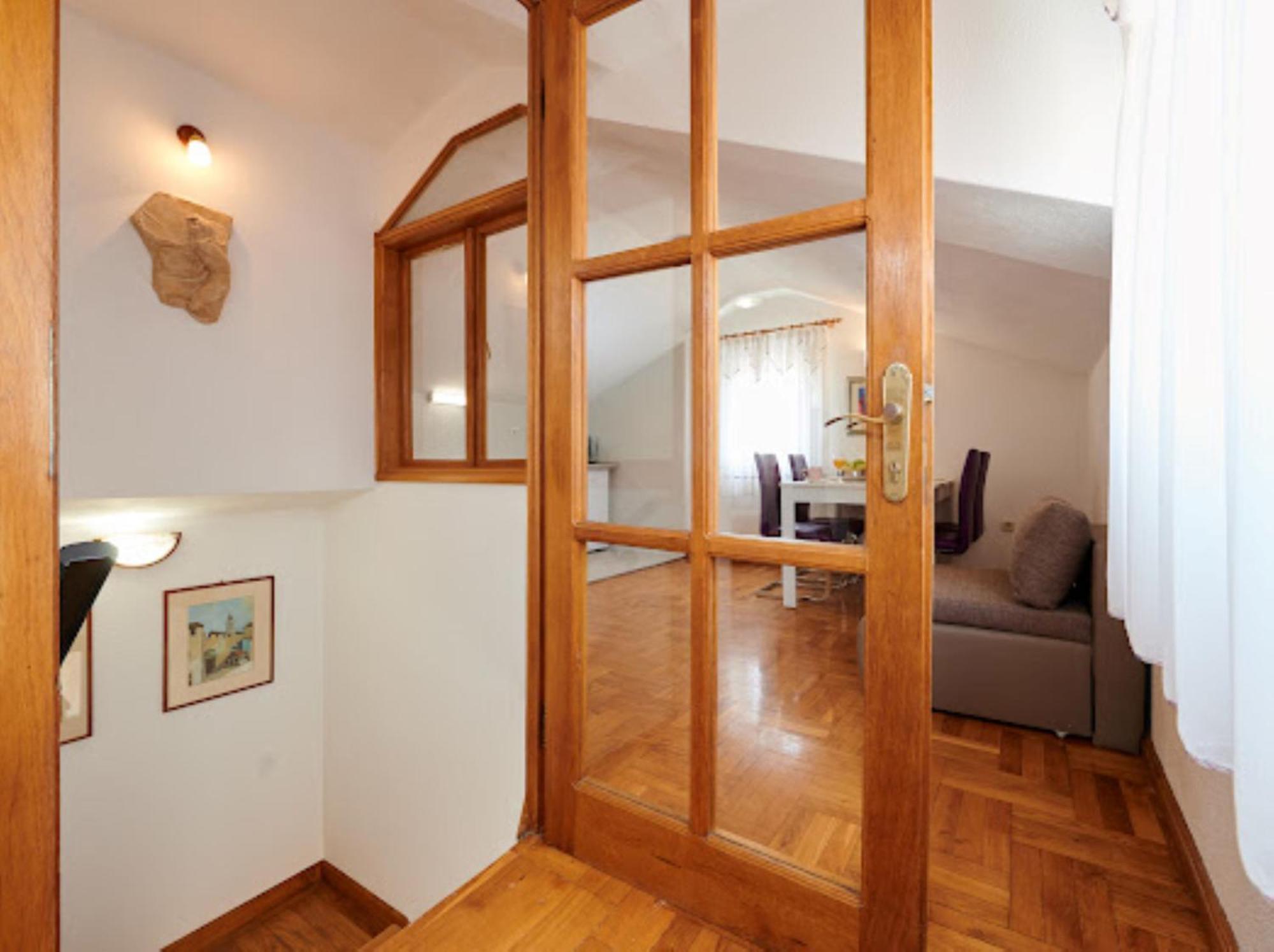 Guesthouse Ana Trogir Old Town Quarto foto